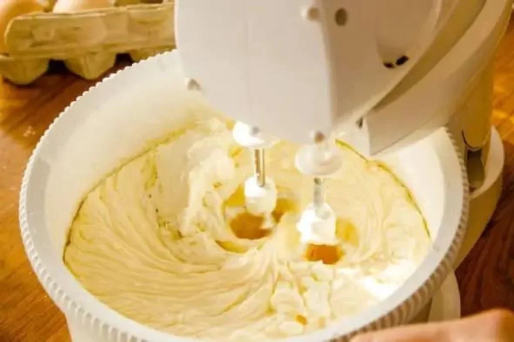 Get Rid of Cheesecake Batter Lumps with These Expert Tips