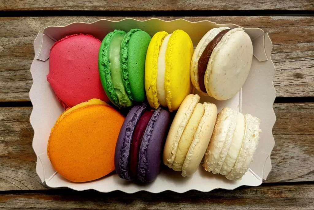 Tips for Achieving Vibrant Colors in Macarons